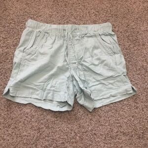 Briggs light green linen shorts